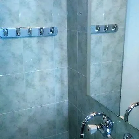 Elit 布尔加斯